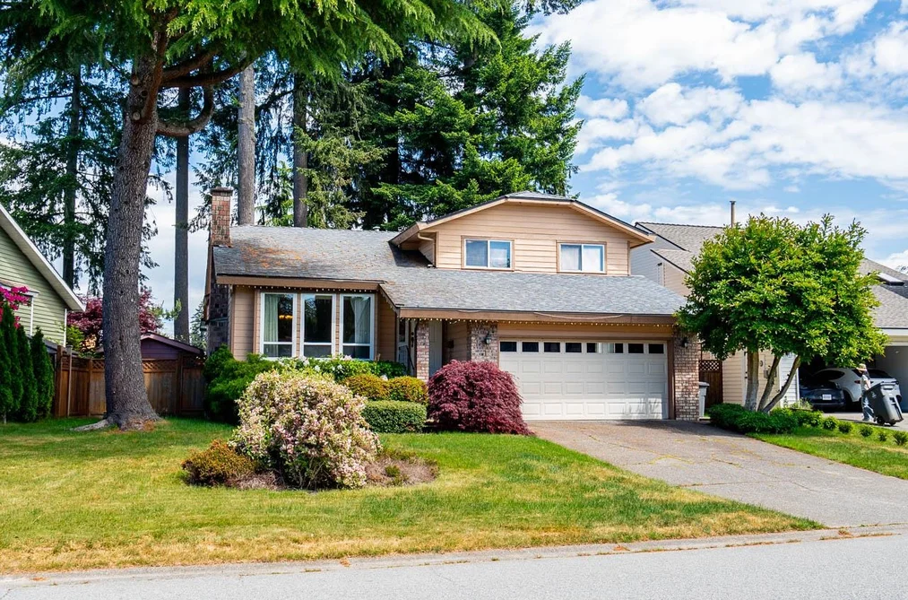 House for sale at 10764 Fraserglen Drive Surrey British Columbia - MLS: R3128085