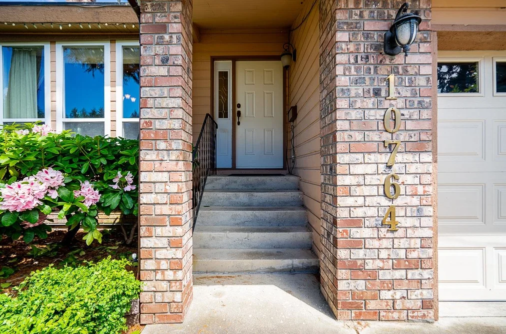 10764 FRASERGLEN DRIVE, Surrey BC V4N 1Y3, Surrey BC — Residential for Sale - Photo 2