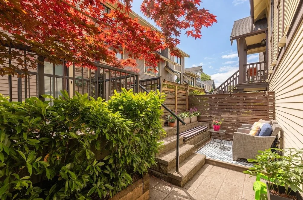 1077 SALSBURY DRIVE, Vancouver BC V5L 4A6, Vancouver BC — Residential for Sale - Photo 3