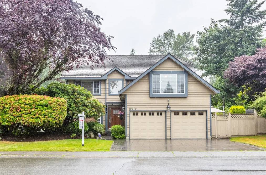 House for sale at 10779 Fraserglen Drive Surrey British Columbia - MLS: R3141435