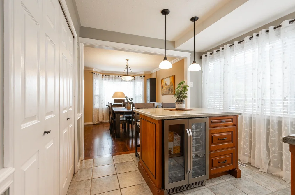 10779 FRASERGLEN DRIVE, Surrey BC V4N 1W6, Surrey BC — Residential for Sale — Photo 10 of 40