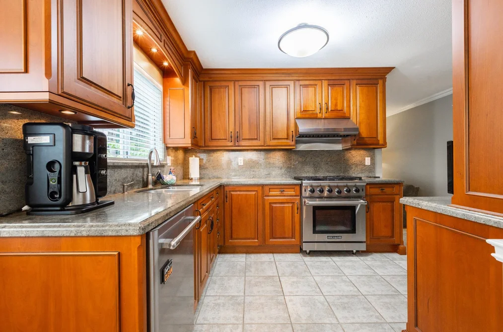 10779 FRASERGLEN DRIVE, Surrey BC V4N 1W6, Surrey BC — Residential for Sale — Photo 11 of 40