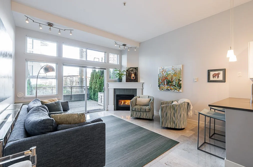Condo for sale at 108 131 W 3rd Street North Vancouver British Columbia - MLS: R3106473