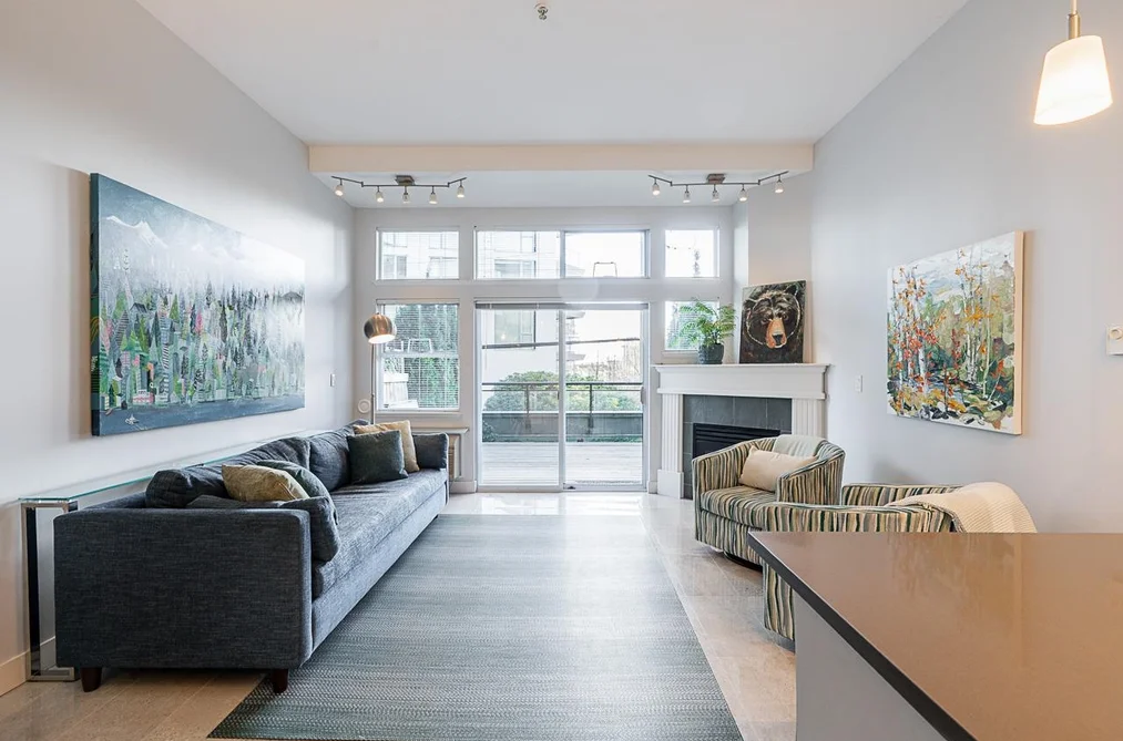 108 131 W 3RD STREET, North Vancouver BC V7M 1E7, North Vancouver BC — Residential for Sale - Photo 2