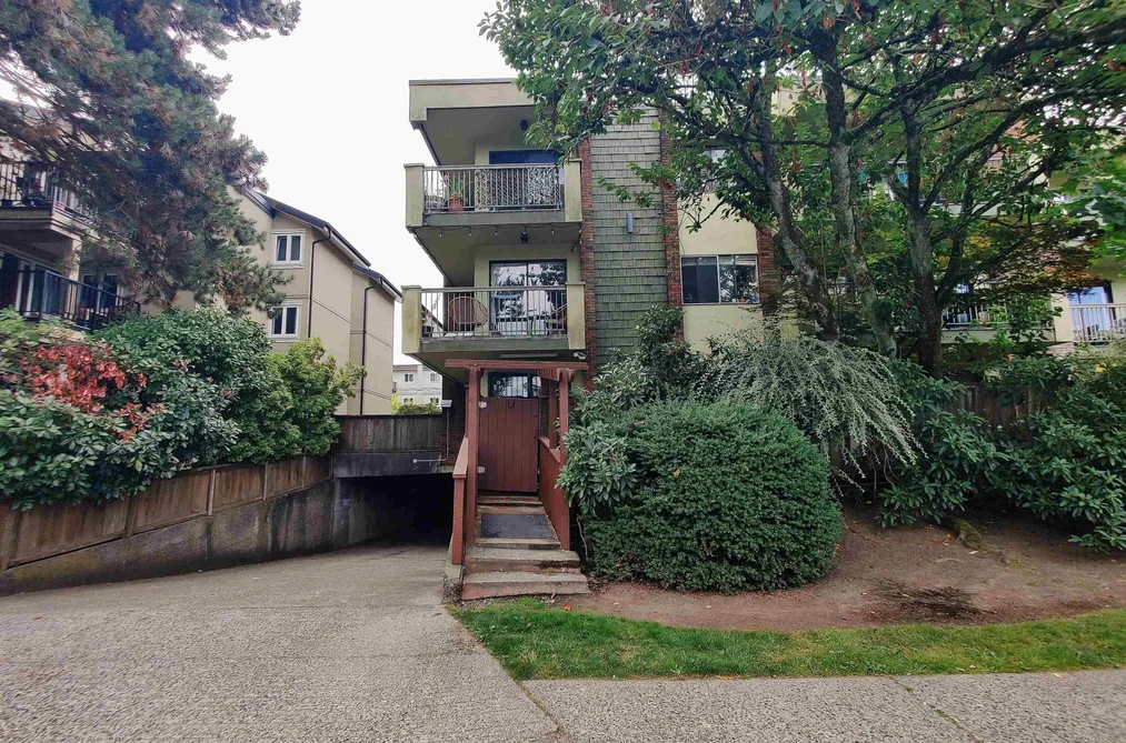 Condo for sale at 108 1420 E 7th Avenue Vancouver British Columbia - MLS: R3076574