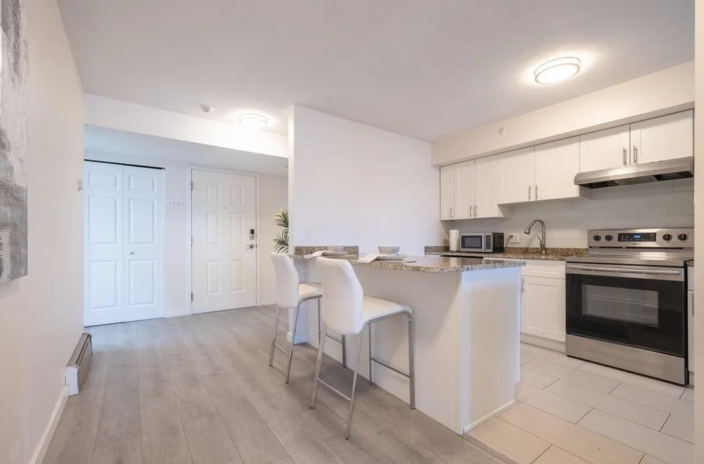 108 15233 PACIFIC AVENUE, White Rock BC V4B 1P8, White Rock BC — Residential for Sale — Photo 3 of 26