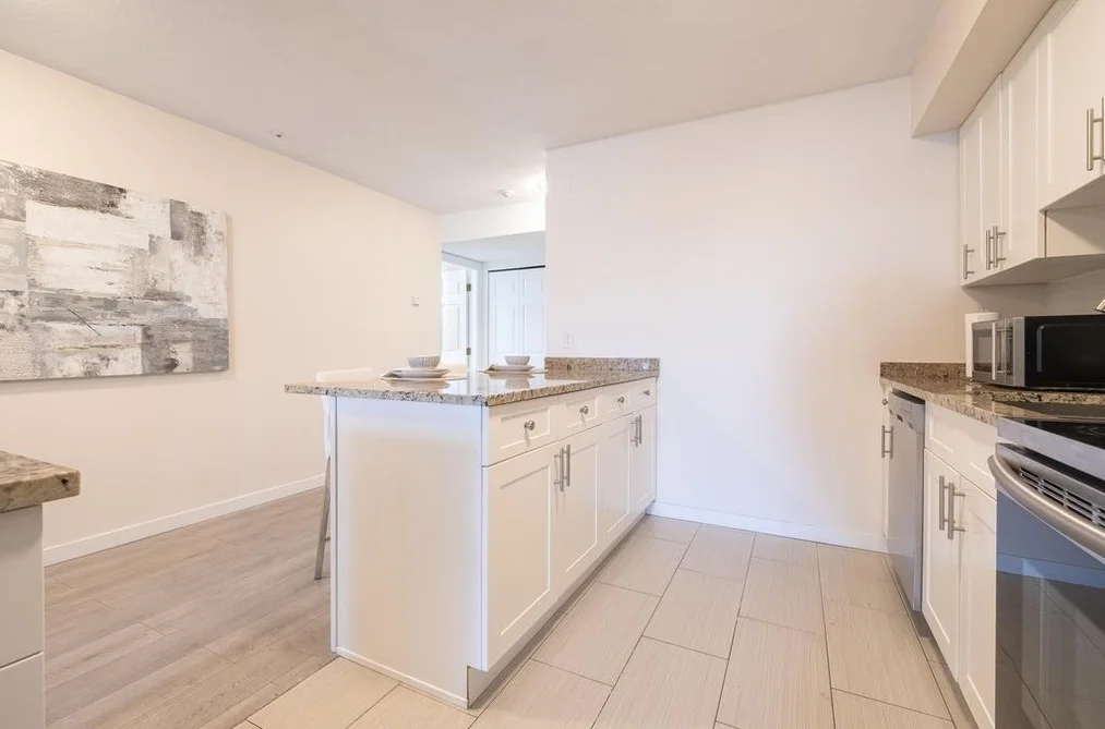 108 15233 PACIFIC AVENUE, White Rock BC V4B 1P8, White Rock BC — Residential for Sale — Photo 5 of 26