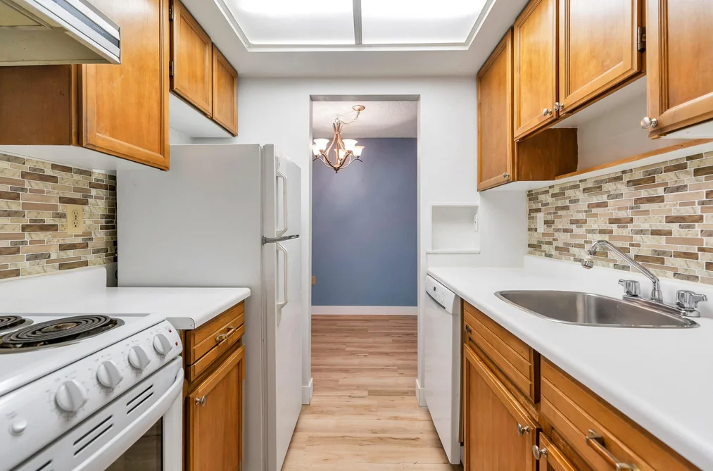 108 1535 NELSON STREET, Vancouver BC V6G 1M2, Vancouver BC — Residential for Sale - Photo 3
