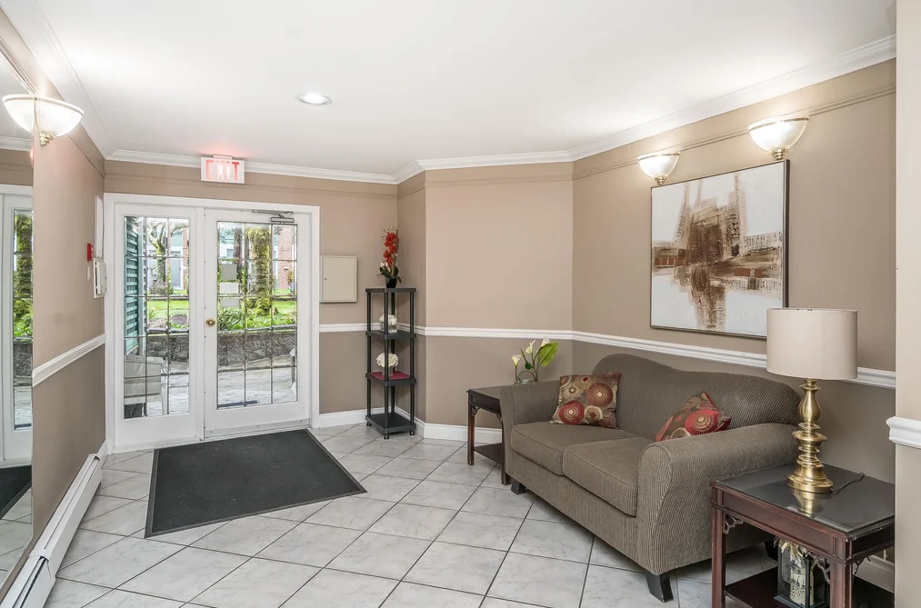 108 1675 AUGUSTA AVENUE, Burnaby BC V5A 4S8, Burnaby BC — Residential for Sale - Photo 4