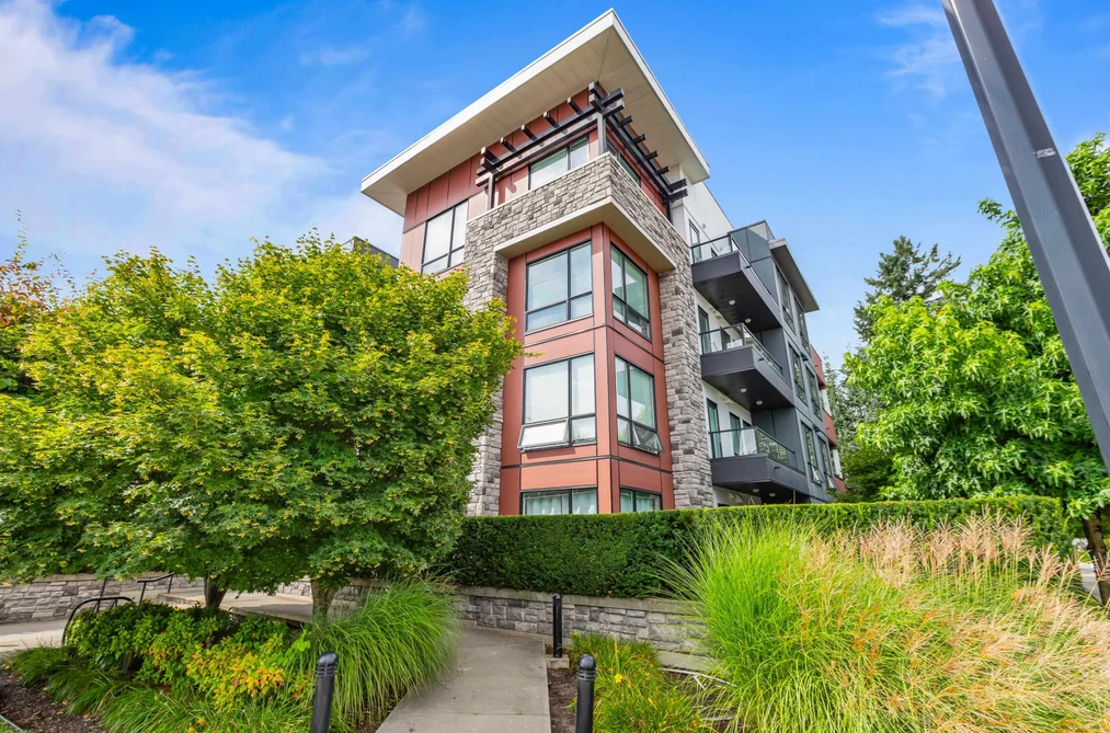 Condo for sale at 108 20331 Dewdney Trunk Road Maple Ridge British Columbia - MLS: R3107513
