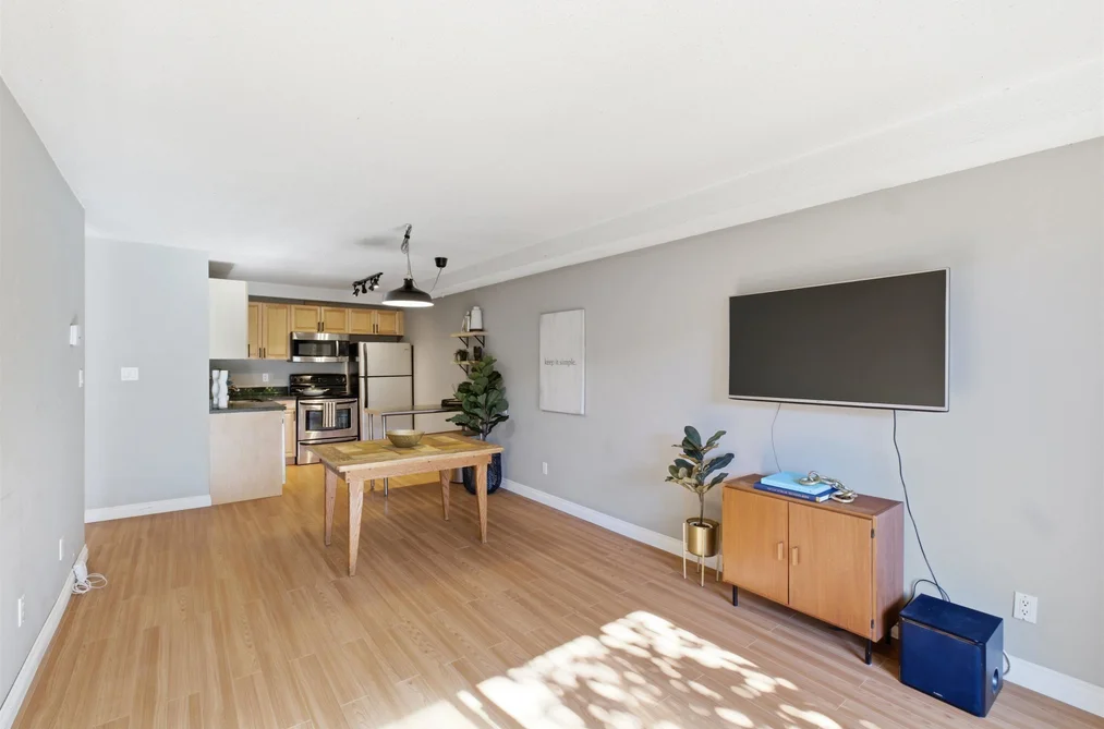 108 251 W 4TH STREET, North Vancouver BC V7M 1H8, North Vancouver BC — Residential for Sale - Photo 2