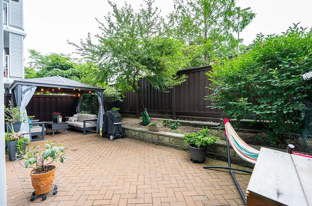 Condo for sale at 108 3148 St Johns Street Port Moody British Columbia - MLS: R3143747