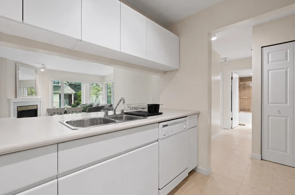 108 3250 W BROADWAY, Vancouver BC V6K 2H4, Vancouver BC — Residential for Sale — Photo 13 of 29