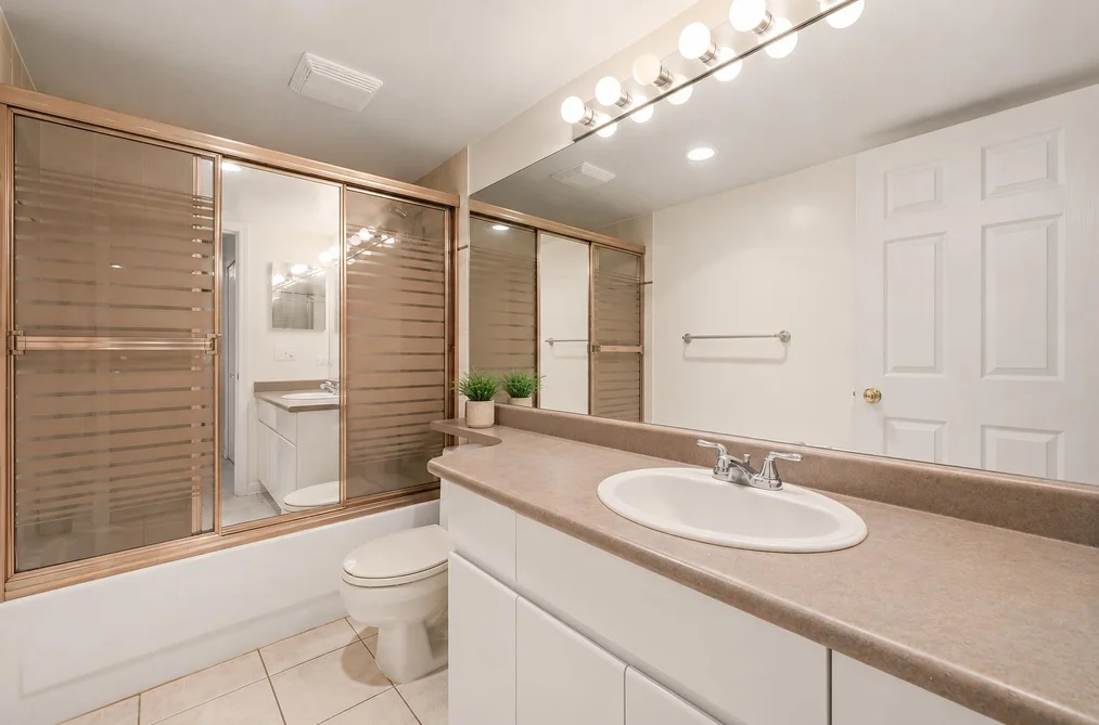 108 3250 W BROADWAY, Vancouver BC V6K 2H4, Vancouver BC — Residential for Sale — Photo 24 of 29