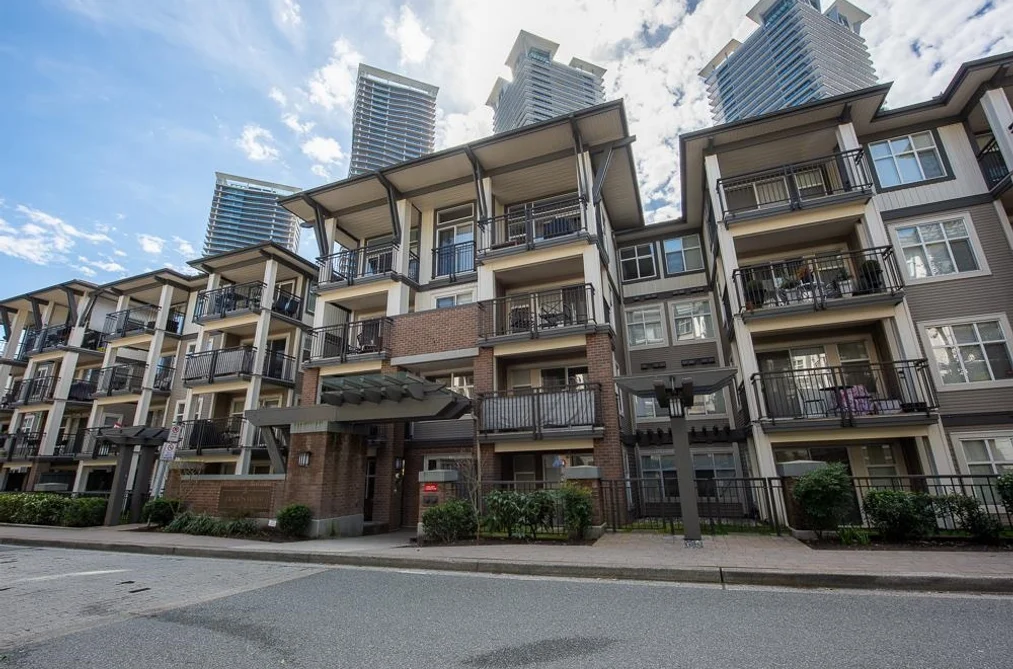 Condo for sale at 108 4788 Brentwood Dr Burnaby British Columbia - MLS: R3107154