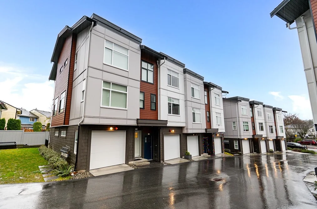 108 5330 198 STREET, Langley BC V3A 1G1, Langley BC — Residential for Sale - Photo 2