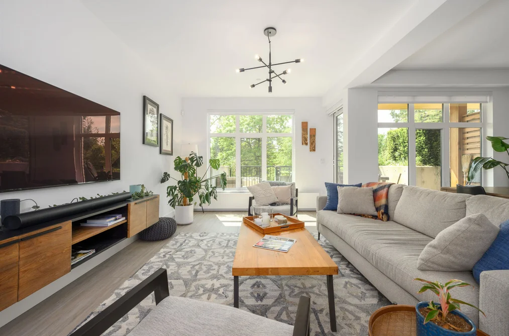 108 733 E 3RD STREET, North Vancouver BC V7L 1G8, North Vancouver BC — Residential for Sale - Photo 3