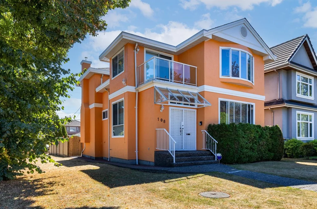 House for sale at 108 W 46th Avenue Vancouver British Columbia - MLS: R3114567