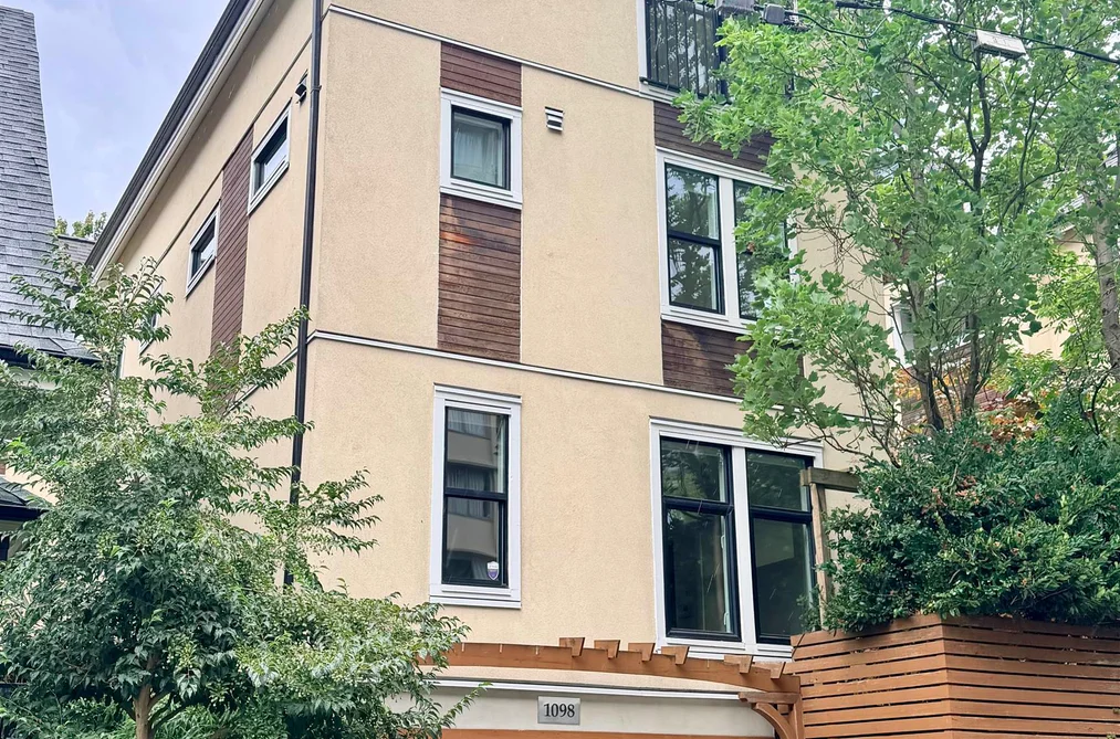 1080 Nicola St, Vancouver, BC - MLS: R3173067