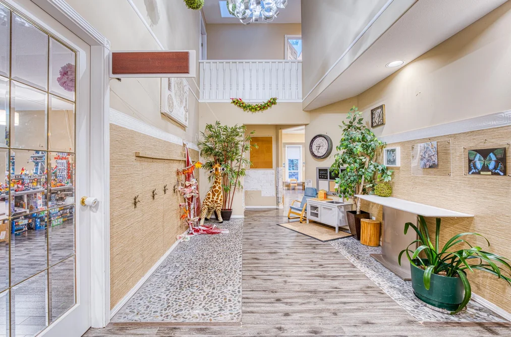 10800 ROCHDALE DRIVE, Richmond BC V7A 3N6, Richmond BC — Residential for Sale - Photo 3