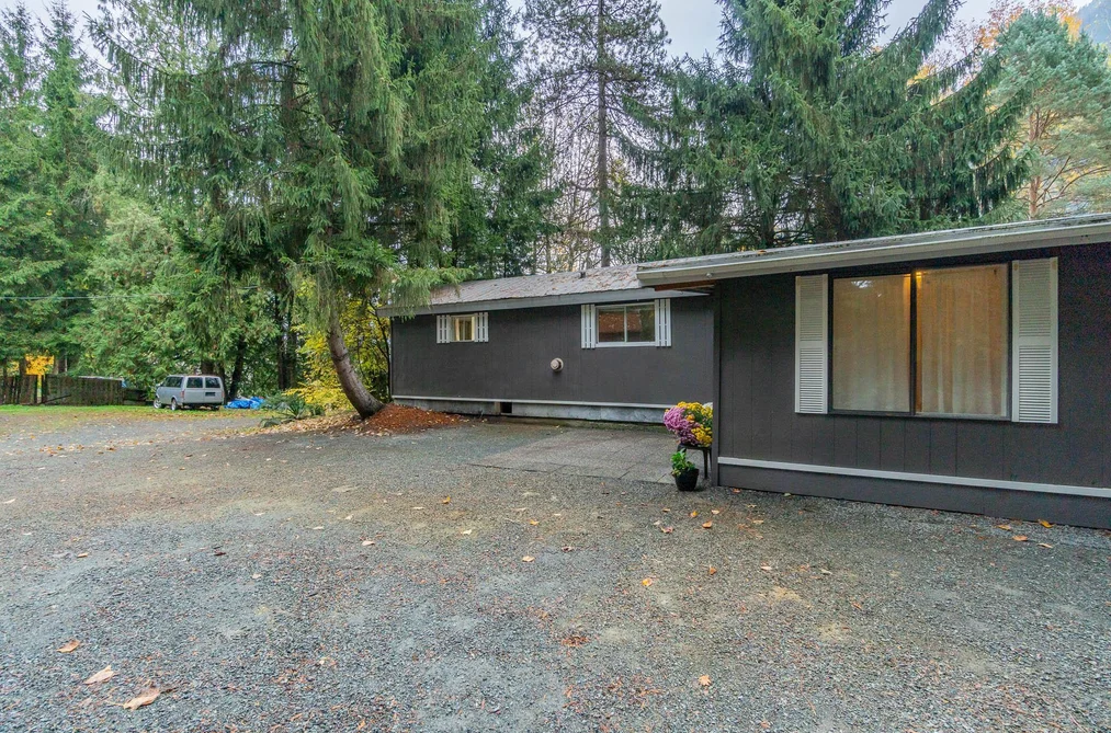 10821 N POPKUM ROAD, Rosedale BC V0X 1X1, Rosedale BC — Residential for Sale - Photo 4