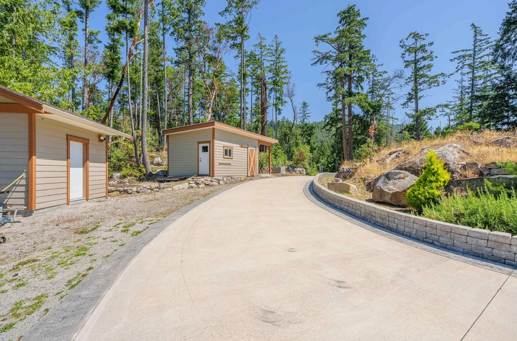 10825 WOOD BAY RIDGE ROAD, Halfmoon Bay BC V7Z 1B8, Halfmoon Bay BC — Residential for Sale - Photo 3