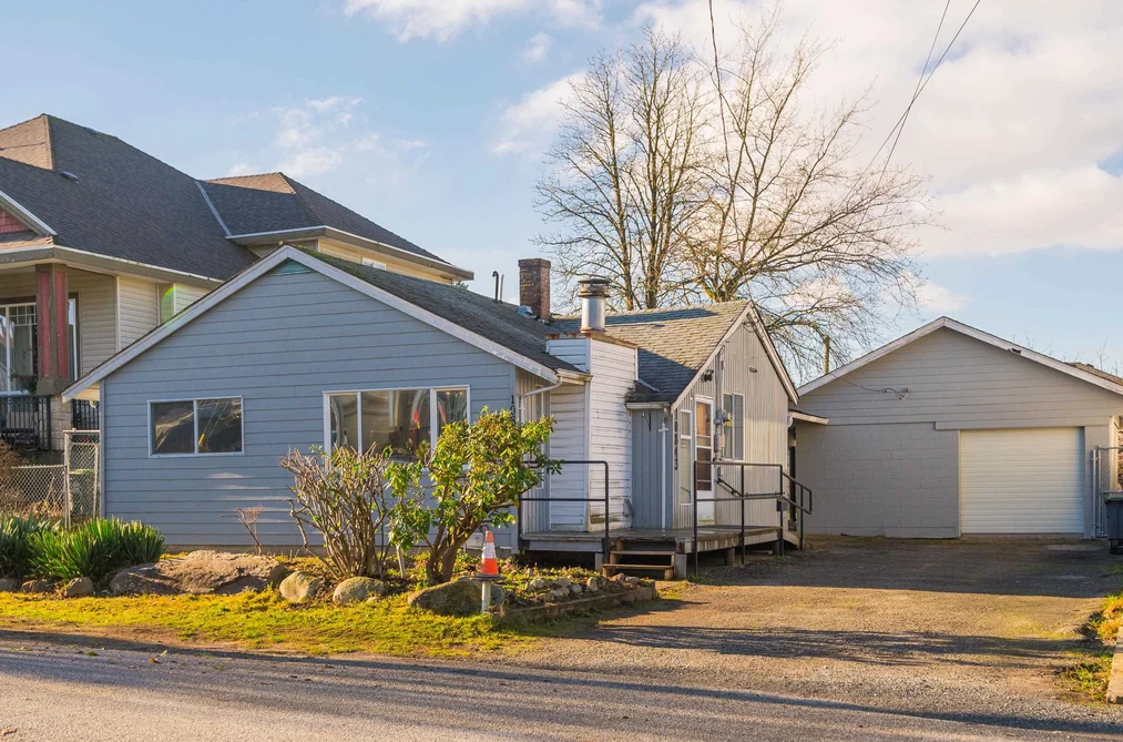 House for sale at 10843 130 Street Surrey British Columbia - MLS: R3105502