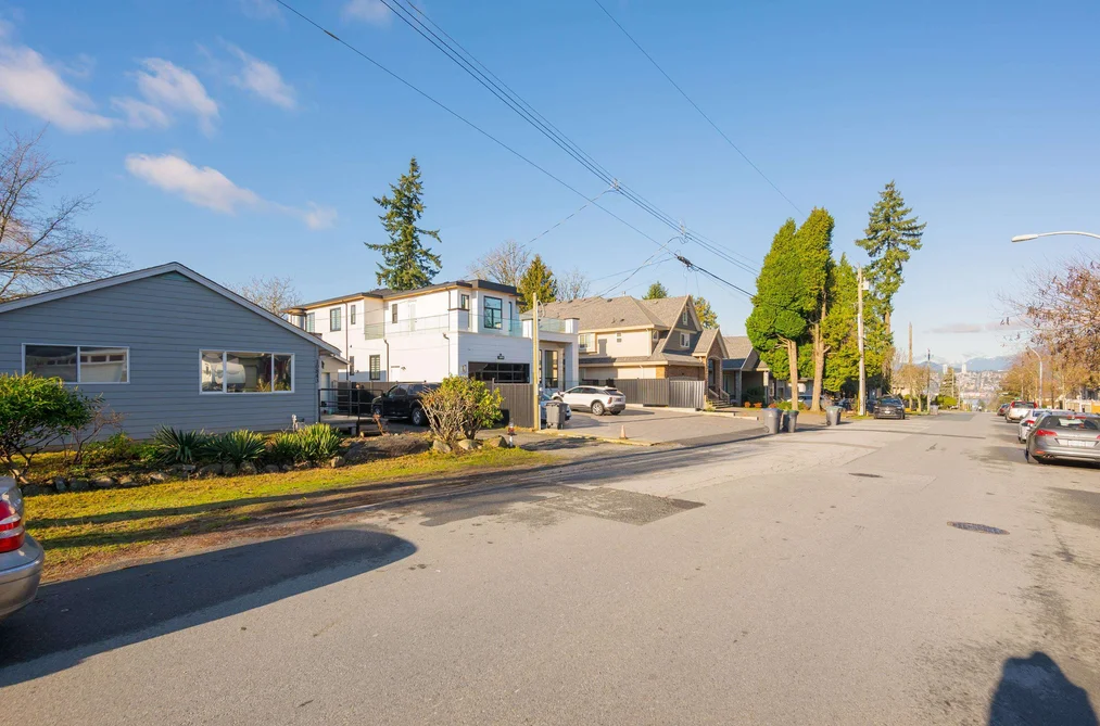 10843 130 STREET, Surrey BC V3T 3L9, Surrey BC — Residential for Sale - Photo 4