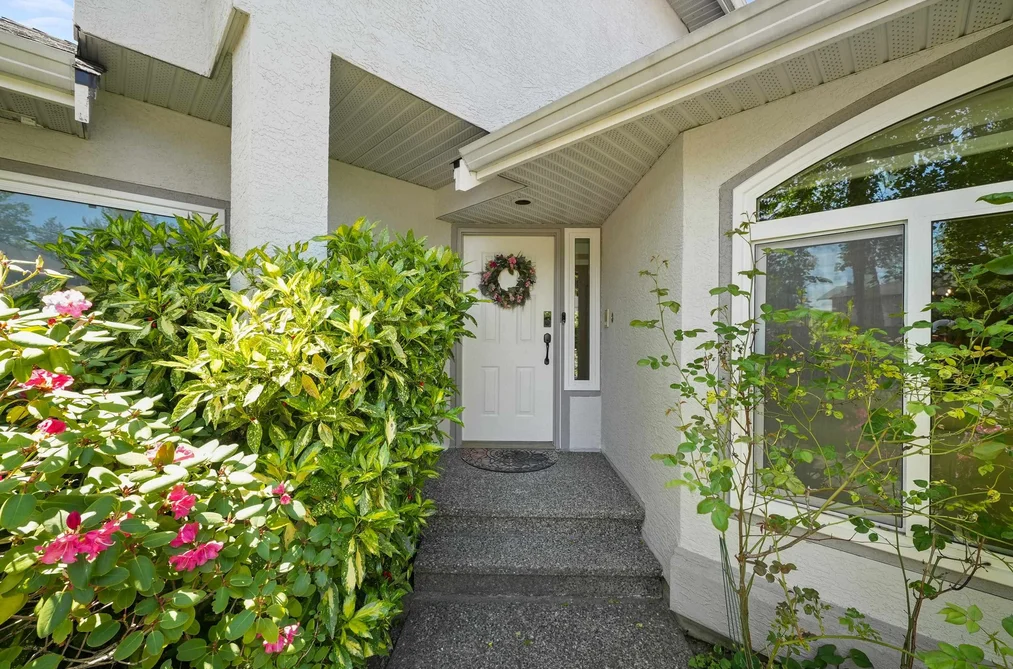 10863 161B STREET, Surrey BC V4N 1P1, Surrey BC — Residential for Sale - Photo 2