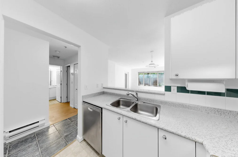 109 1145 HEFFLEY CRESCENT, Coquitlam BC V3B 7Z3, Coquitlam BC — Residential for Sale — Photo 3 of 16