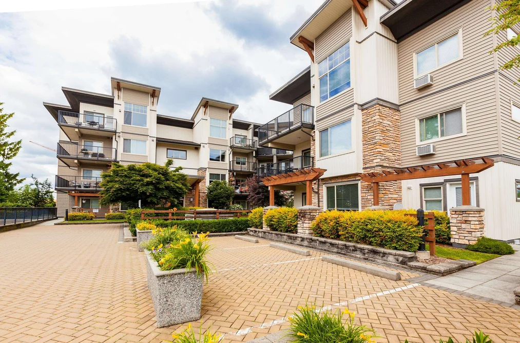 109 11935 BURNETT STREET, Maple Ridge BC V2X 9A9, Maple Ridge BC — Residential for Sale - Photo 2