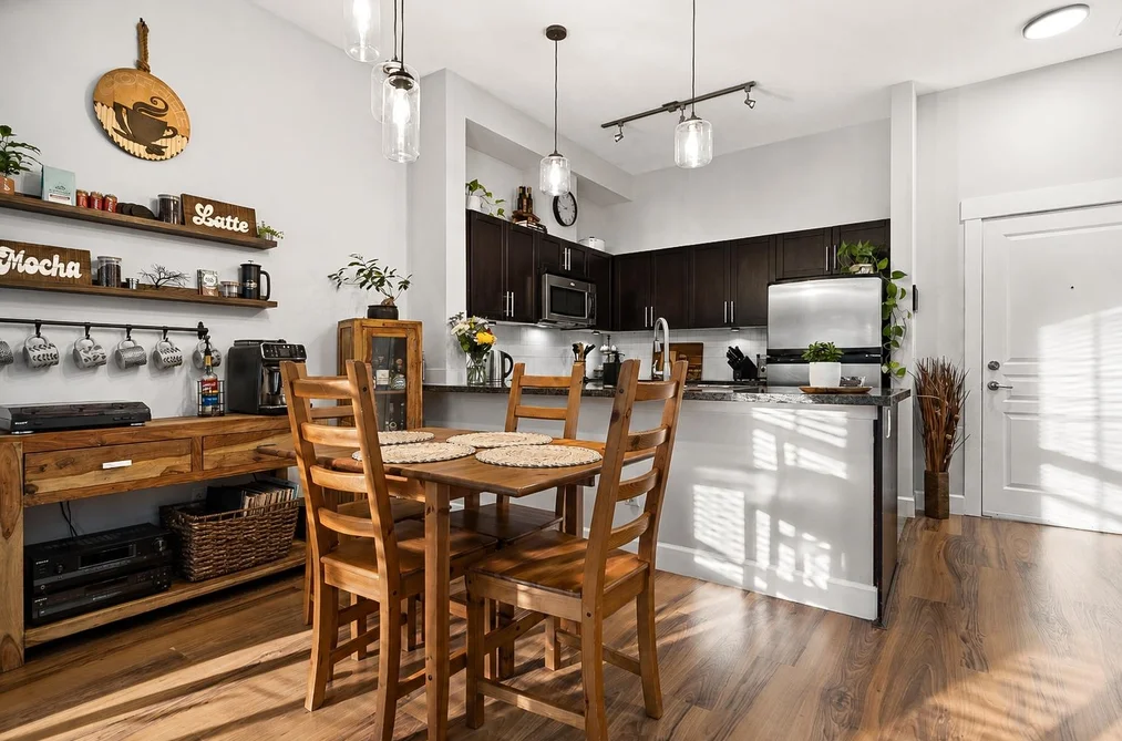 Condo for sale at 109 12283 224 Street Maple Ridge British Columbia - MLS: R3156441
