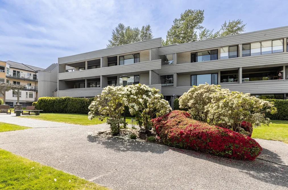 Condo for sale at 109 15272 19 Avenue Surrey British Columbia - MLS: R3115386