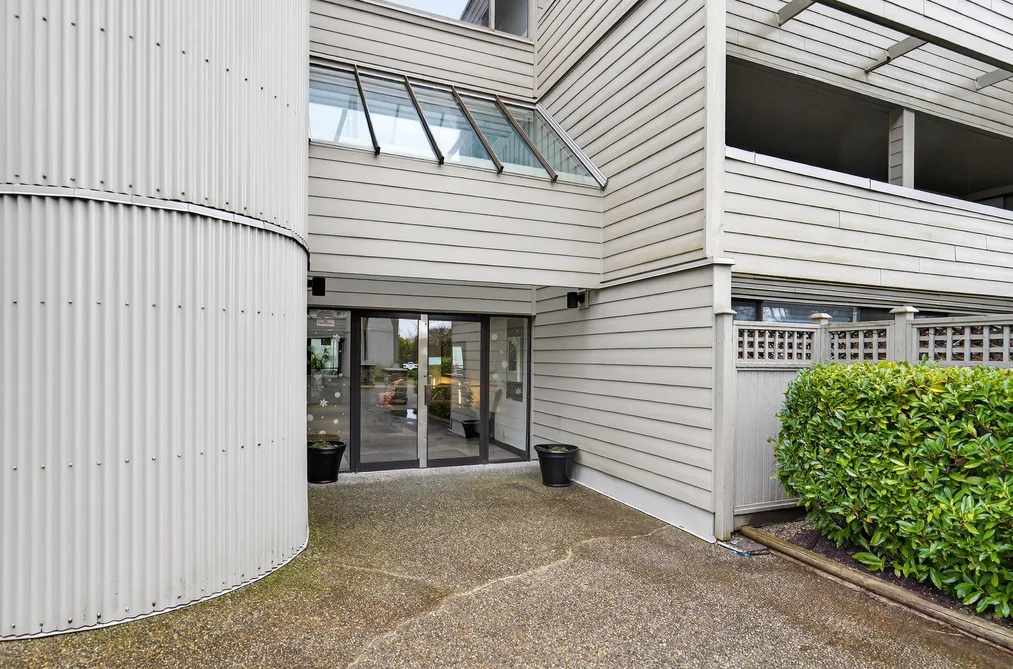 109 15272 19 AVENUE, Surrey BC V4A 1X6, Surrey BC — Residential for Sale - Photo 2