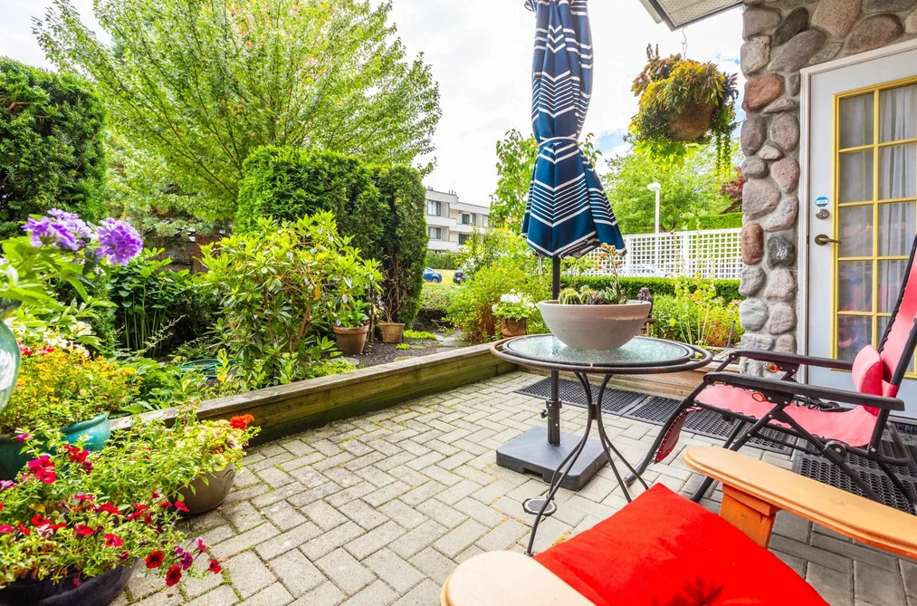 Condo for sale at 109 15298 20 Avenue Surrey British Columbia - MLS: R3035098