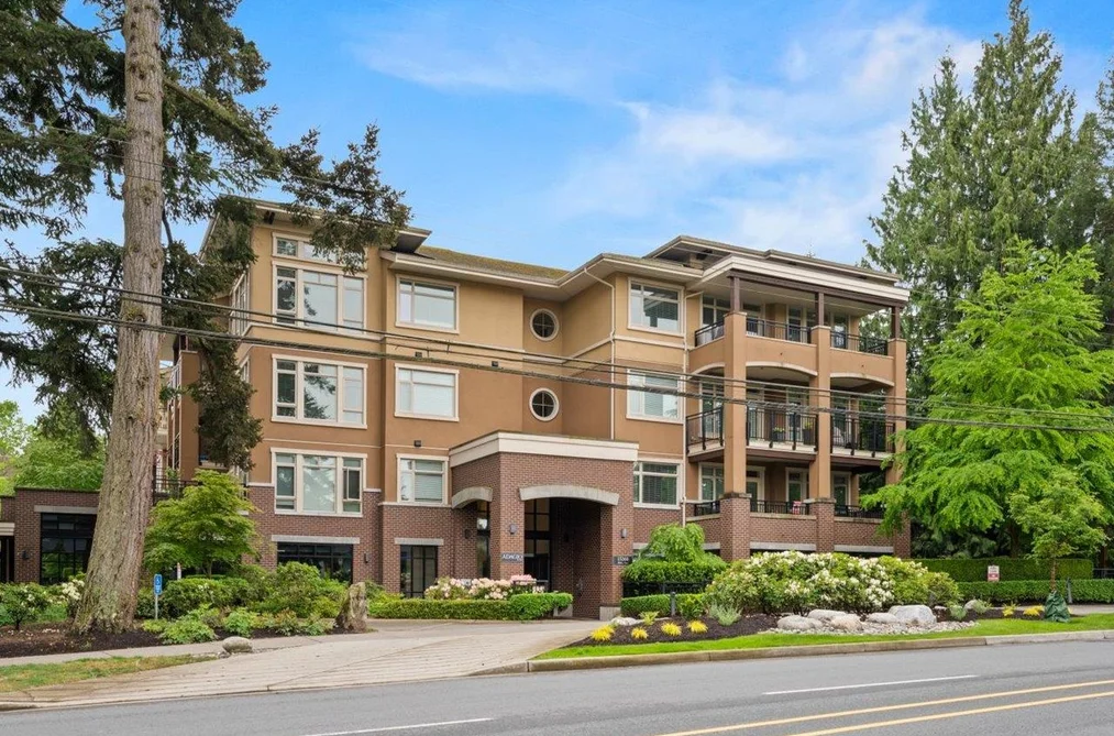 Condo for sale at 109 15360 20 Avenue Surrey British Columbia - MLS: R3128478
