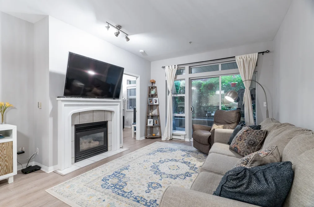 Condo for sale at 109 301 Maude Road Port Moody British Columbia - MLS: R3141542