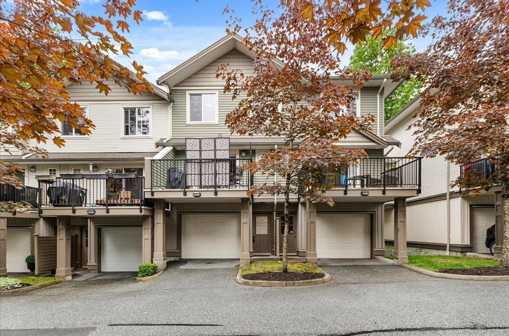 109 4401 BLAUSON BOULEVARD, Abbotsford BC V3G 0A4, Abbotsford BC — Residential for Sale - Photo 2