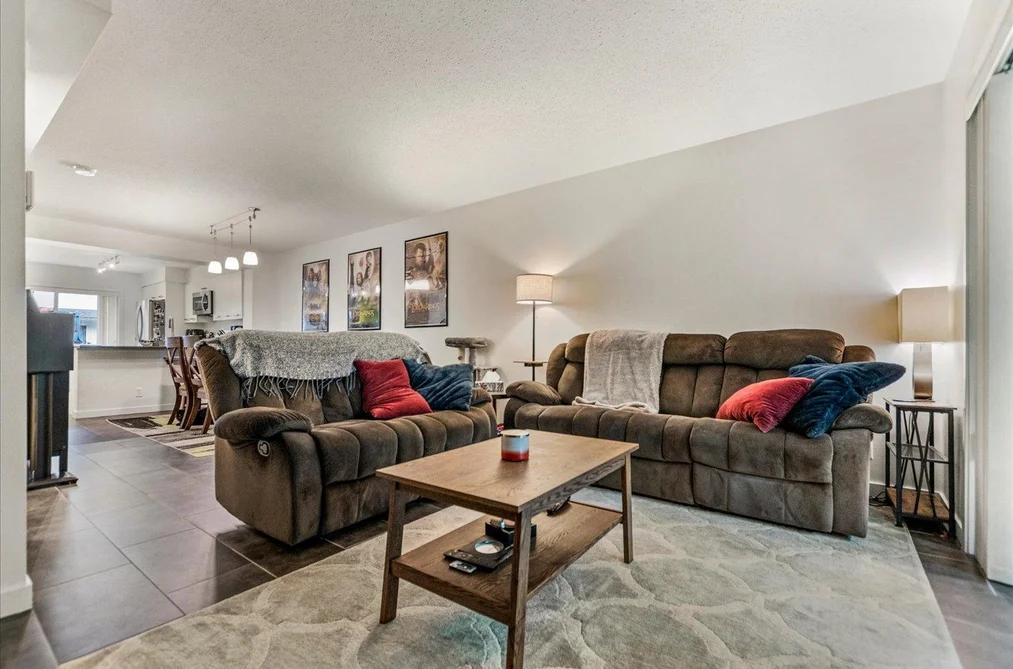 109 4401 BLAUSON BOULEVARD, Abbotsford BC V3G 0A4, Abbotsford BC — Residential for Sale - Photo 6