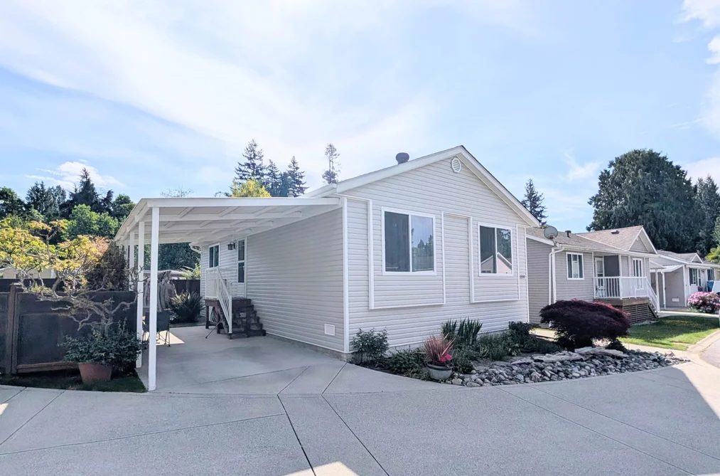 Manufactured Home for sale at 109 4510 101 Highway Sechelt British Columbia - MLS: R3126695