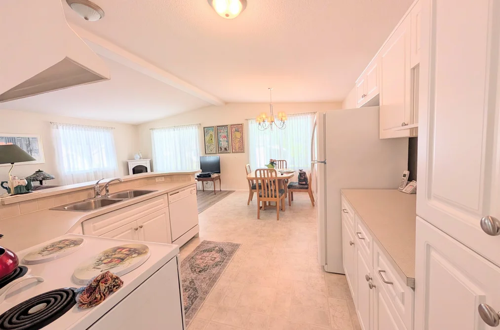 109 4510 101 HIGHWAY, Sechelt BC V0N 3A1, Sechelt BC — Residential for Sale - Photo 5