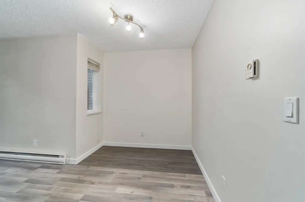 109 555 NORTH ROAD, Coquitlam BC V3J 1N8, Coquitlam BC — Residential for Sale - Photo 5