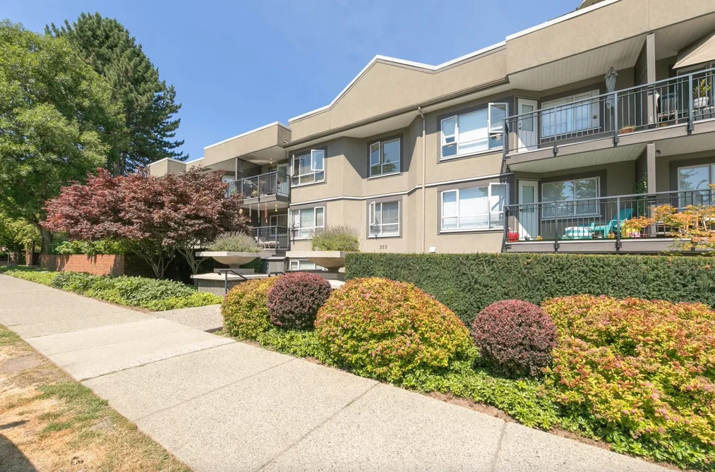 Condo for sale at 109 555 W 14th Avenue Vancouver British Columbia - MLS: R3105707