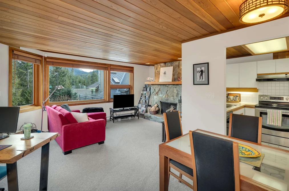 109 6117 EAGLE DRIVE, Whistler BC V8E 0E1, Whistler BC — Residential for Sale - Photo 4