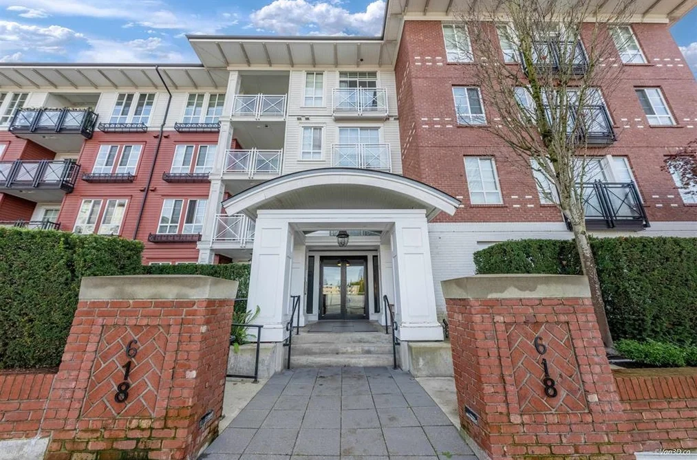 Condo for sale at 109 618 Como Lake Avenue Coquitlam British Columbia - MLS: R3158261