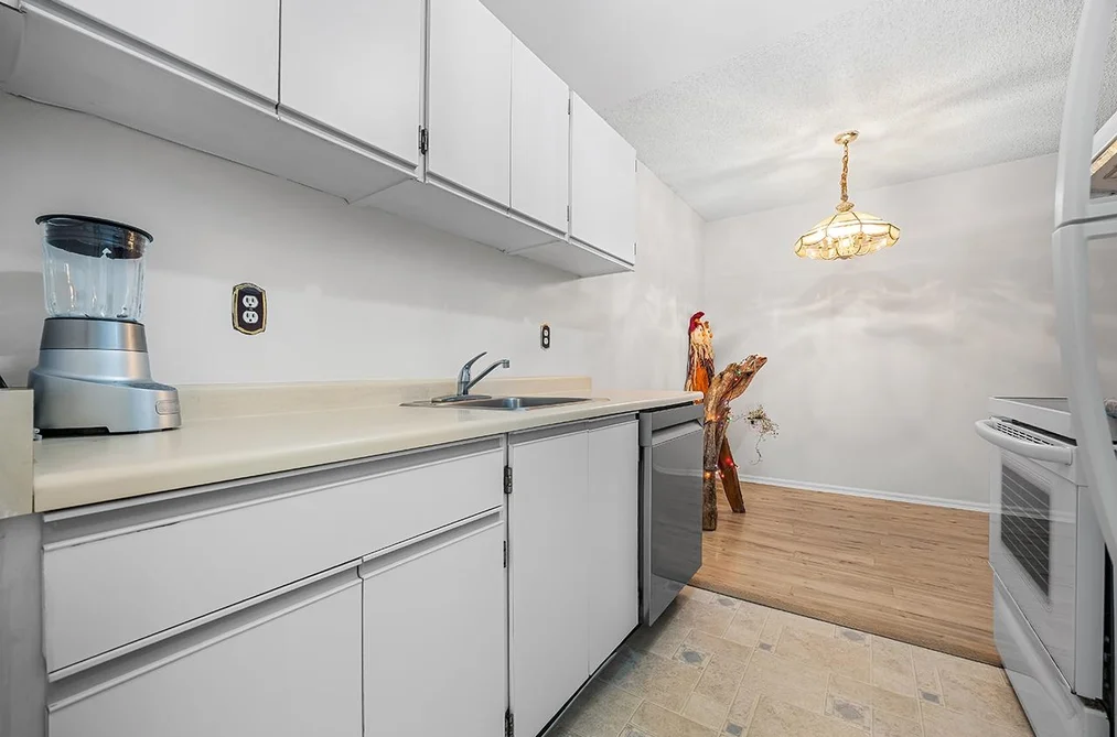109 8231 GRANVILLE AVENUE, Richmond, BC — Residential for Sale — Photo 12 of 22