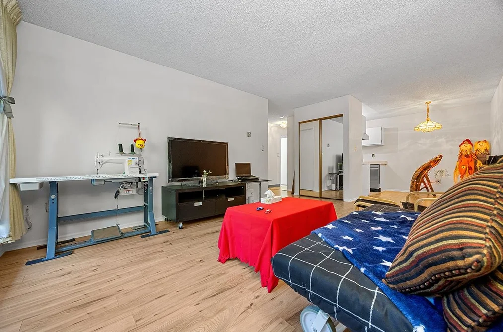 109 8231 GRANVILLE AVENUE, Richmond, BC — Residential for Sale — Photo 4 of 22