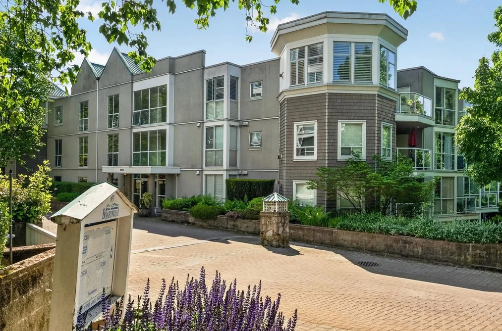 Condo for sale at 109 8460 Jellicoe Street Vancouver British Columbia - MLS: R3126552