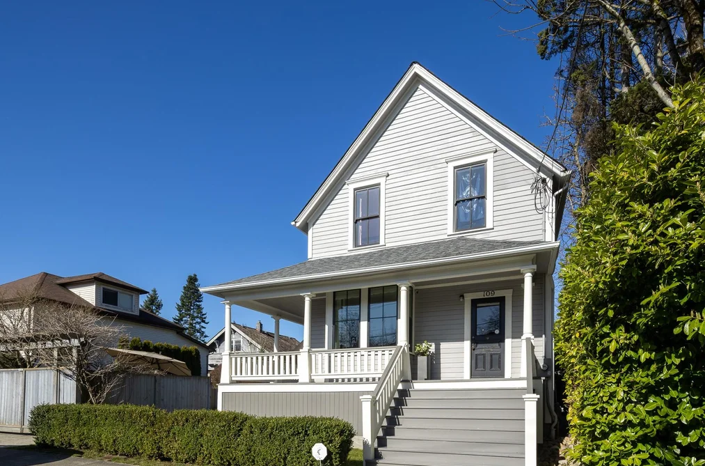 House for sale at 109 Oakland Street New Westminster British Columbia - MLS: R3098124