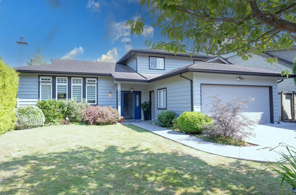 House for sale at 10920 Hogarth Drive Richmond British Columbia - MLS: R3154534